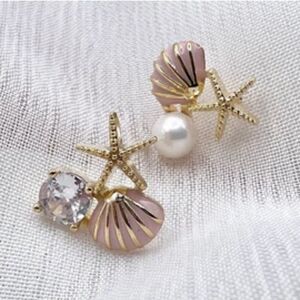 Starfish stud earrings N155